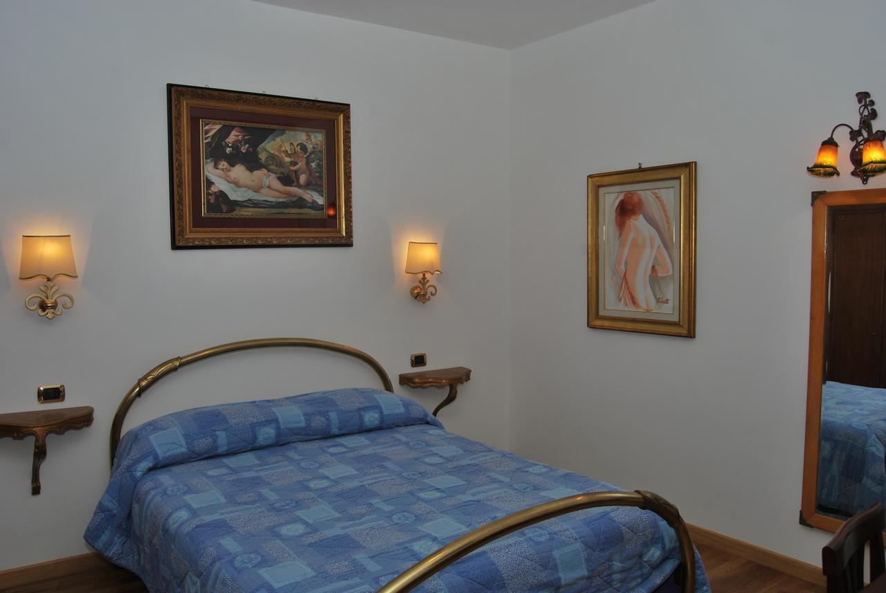 Arzuni B&B Civitella Roveto Eksteriør billede